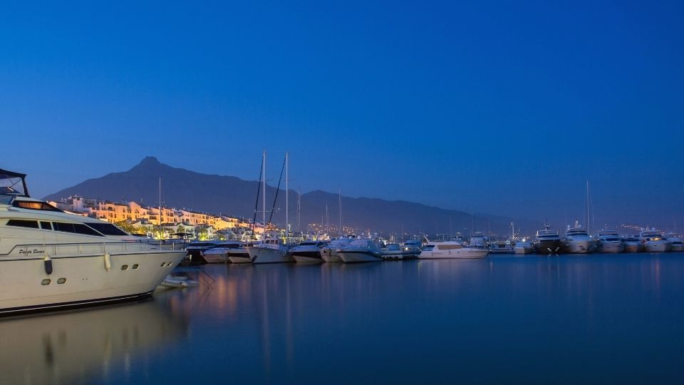Marbella Hafen